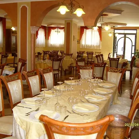 Ristorante Degli Amici 酒店