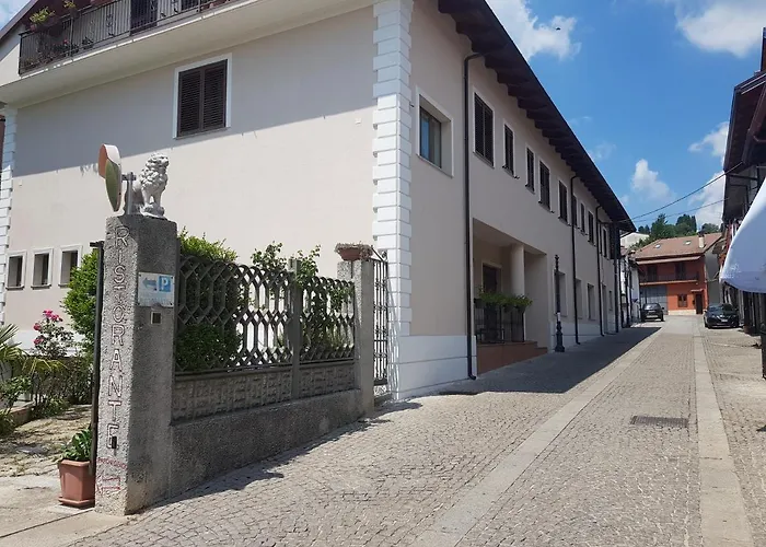 Hotel Ristorante Degli Amici 3*